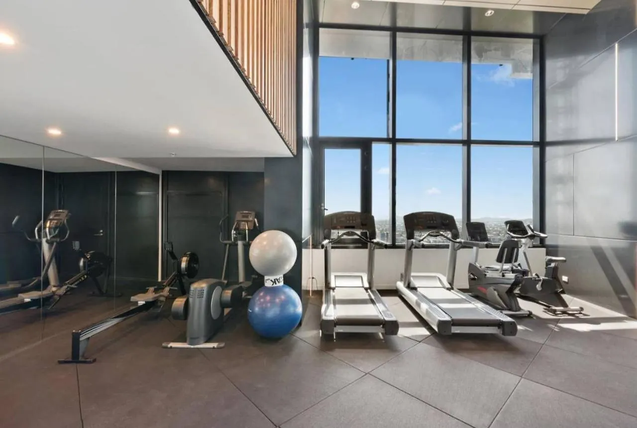 公寓 布里斯班 Heavenly Views Above 60F - New Luxury 2Bd/2Bath.酒店