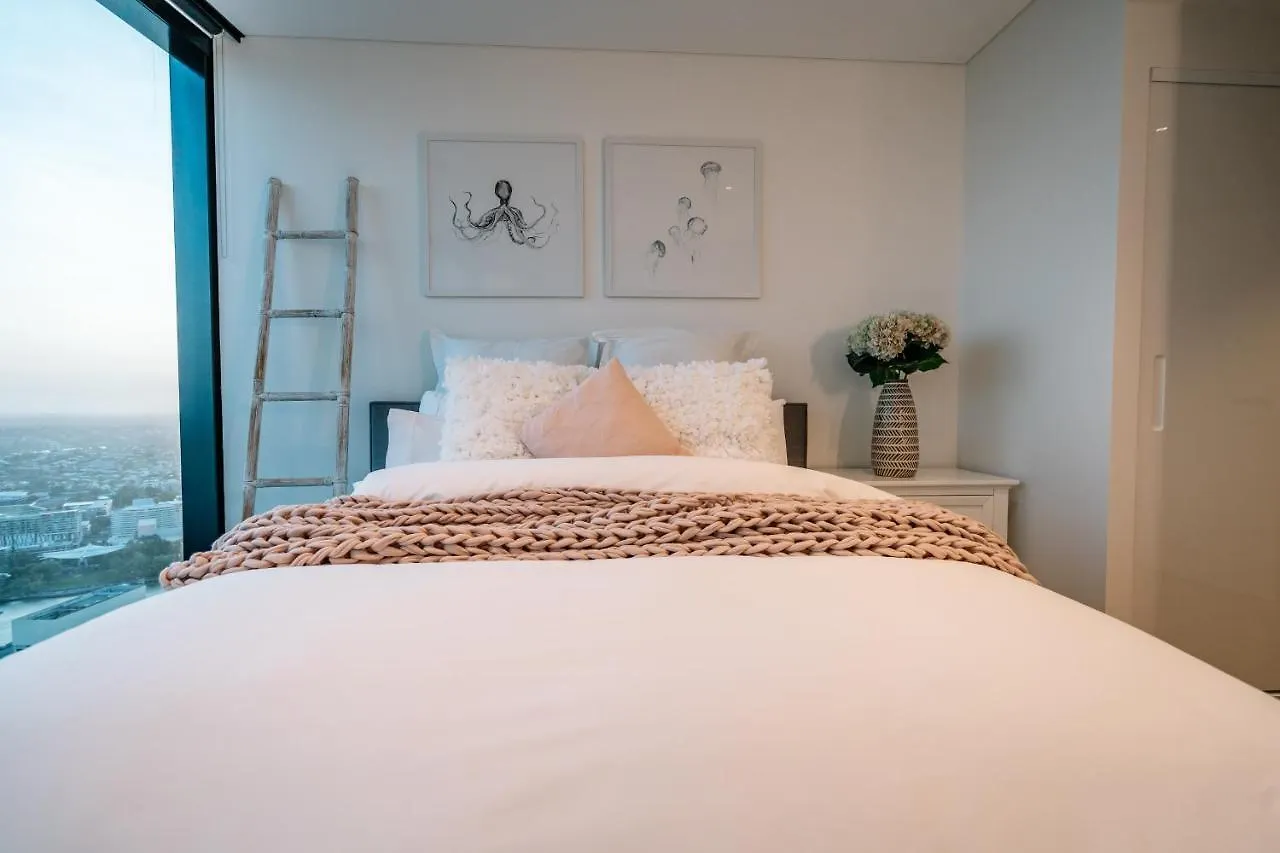 布里斯班 Heavenly Views Above 60F - New Luxury 2Bd/2Bath.酒店 0*,  澳大利亚
